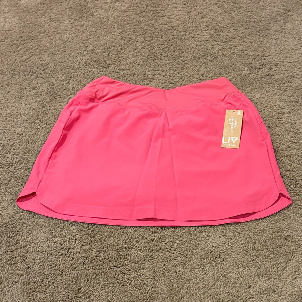 Women's Vibrant Pink Skort